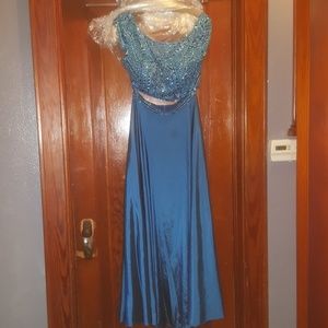 Peacock colored 2 piece prom/ formal dress
