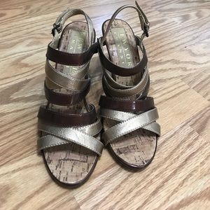 Brown & gold heels, SIZE 7.5