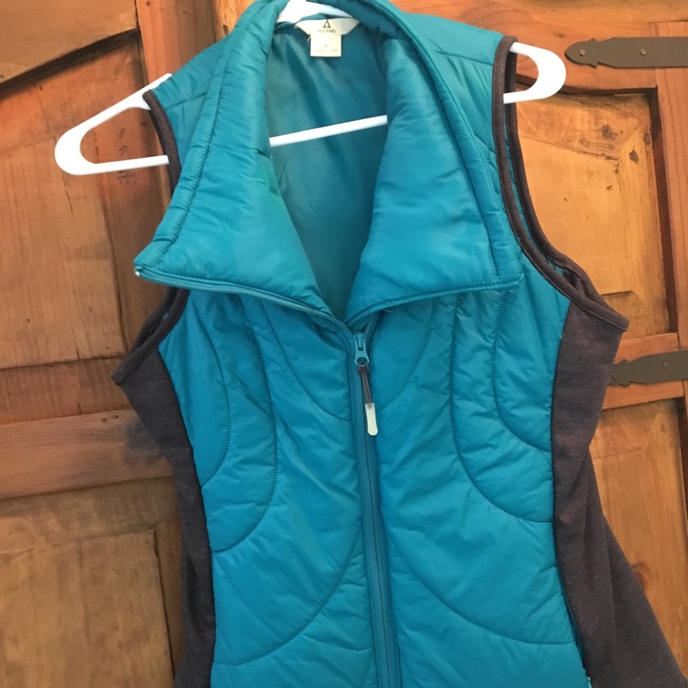 Puffer vest
