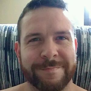 Meet your Posher, Adam