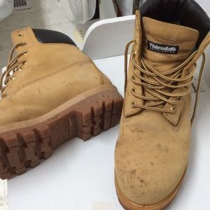 Boots mens 9.5