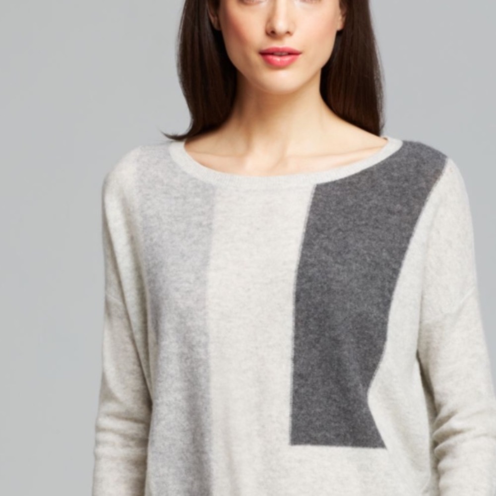 *Sold* NWT Vince cashmere sweater