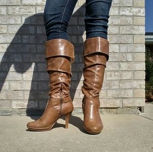 Size 7.5M Blondi brown high heel boots