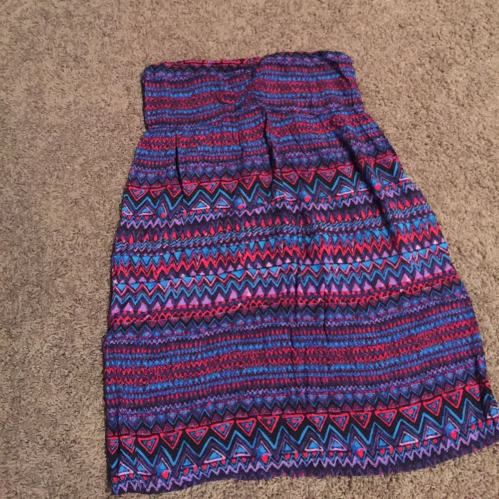 Strapless coverup