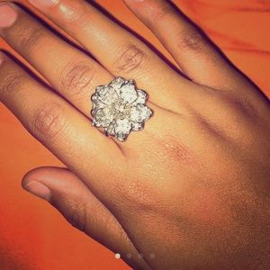 Flower ring