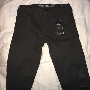 Brand New American Eagle AEO sateen jeggings