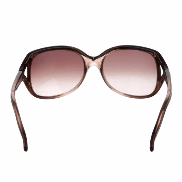 $400 Chloe SUNGLASSES NEW with case and cards