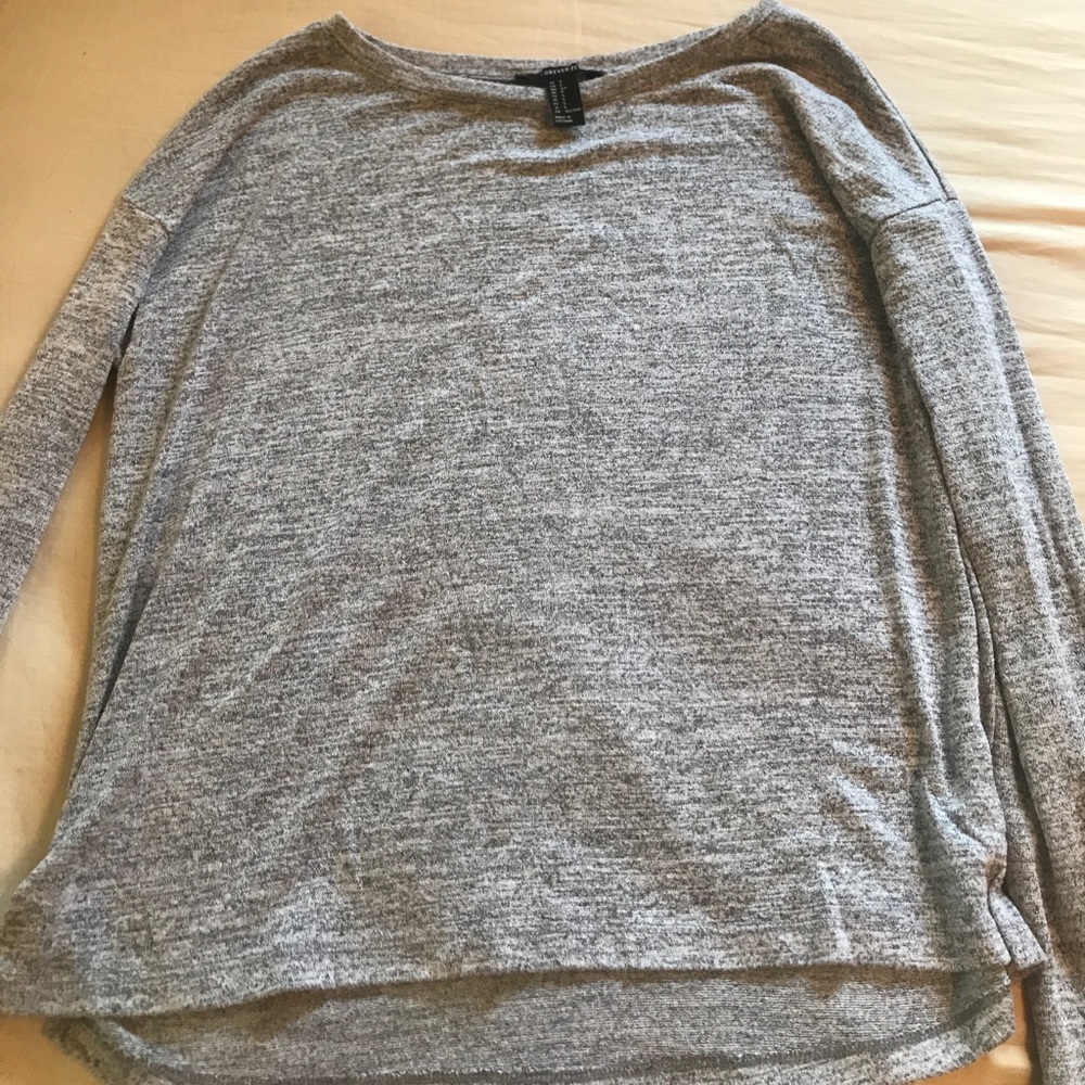 Grey comfy long sleeve shirt