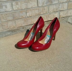 Red Jessica Simpson high heels sz 10