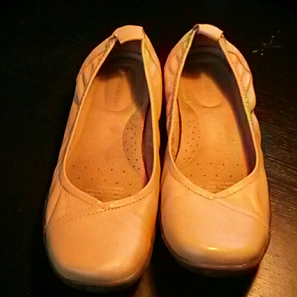 Naturalizer 7.5 Narrow Creston flats.