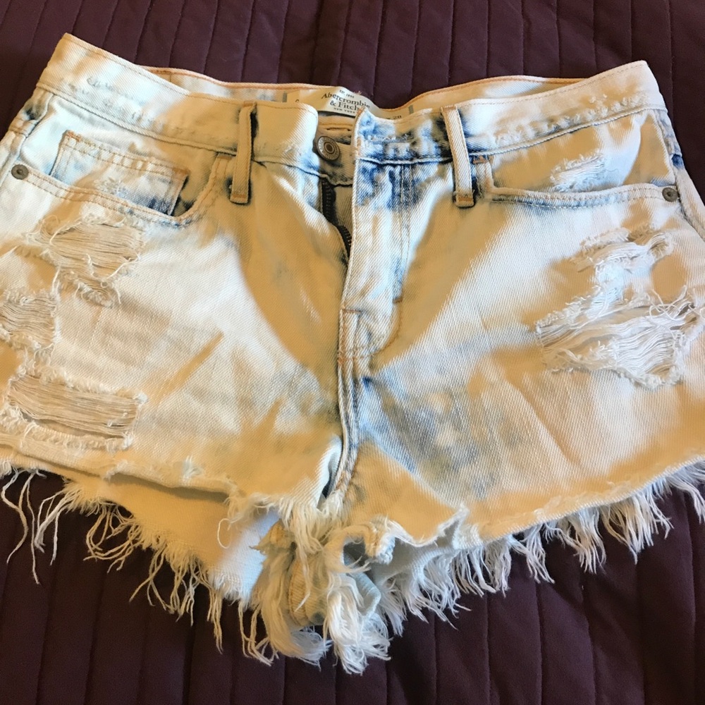 Lightly worn high-rise shorts from A&F
