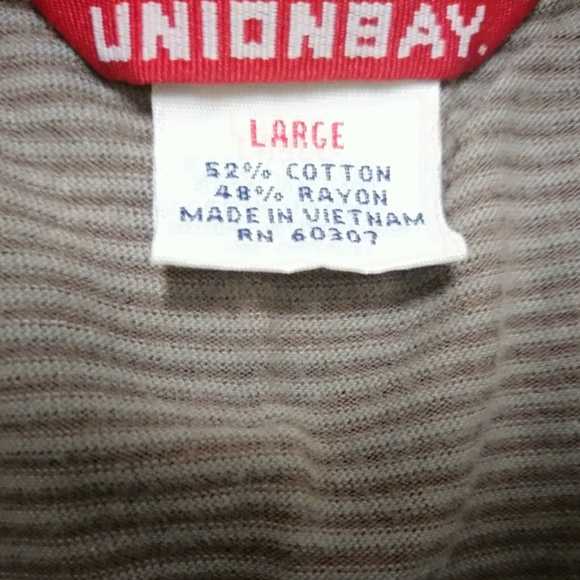 💜BUNDLE💜 UNION BAY & OLD NAVY TANK TOPS - Picture 3 of 4
