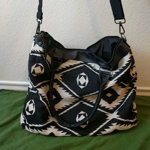 Mossimo black and white weekend bag