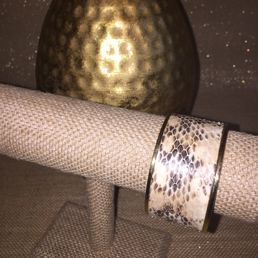Vince Camuto Snake Print Bangle