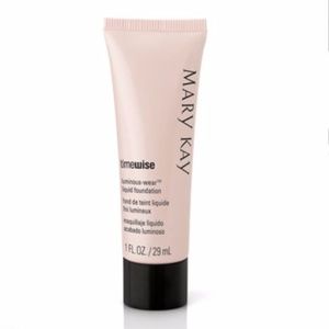 Mary Kay Luminous-Wear Liquid Foundation Ivory 5&6