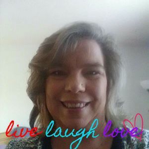 Meet your Posher, Lynne