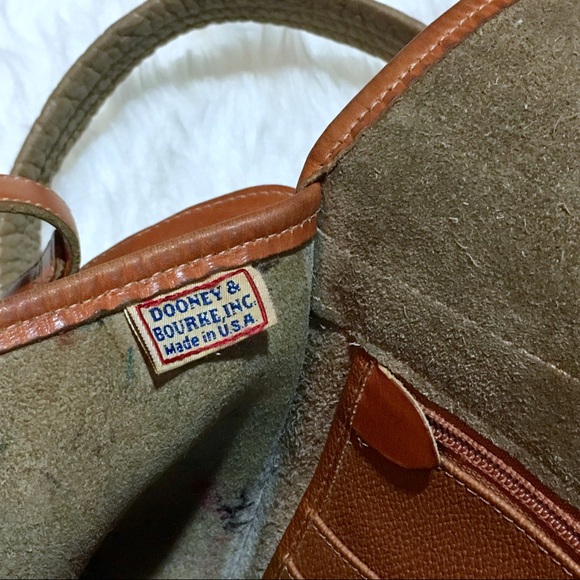 Vintage AWL Dooney & Bourke tan + brown crossbody - Picture 7 of 8