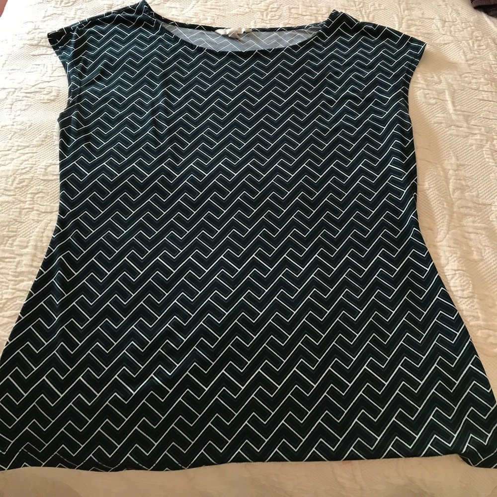 Banana Republic capped sleeves blouse