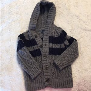 Baby Gap thick hooded sweater. Size 18-24M
