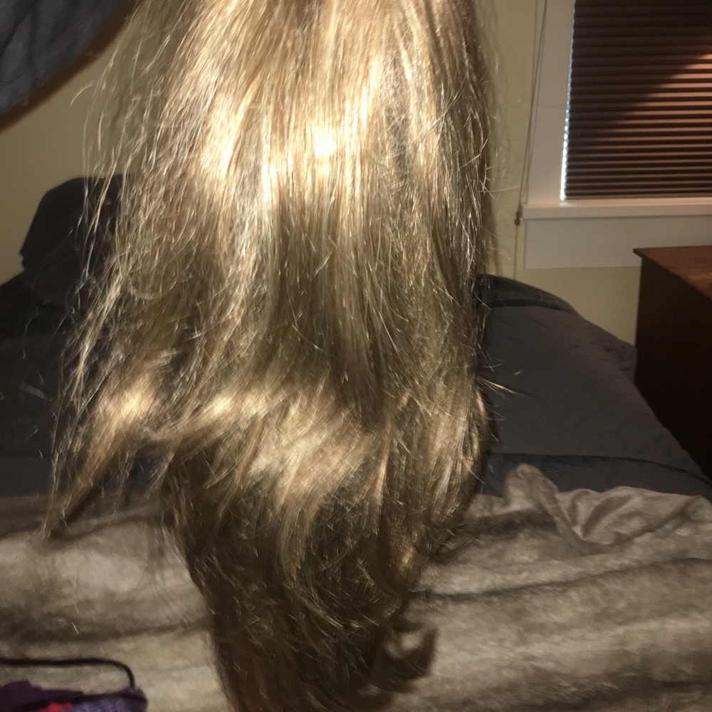 Ariana grande hair extension piece
