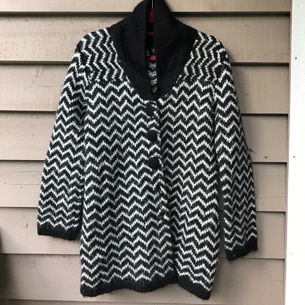 Vintage style sweater
