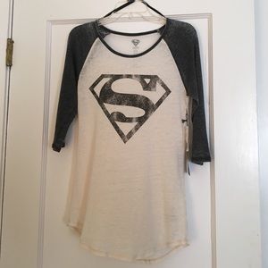 New forever 21 superman baseball tee