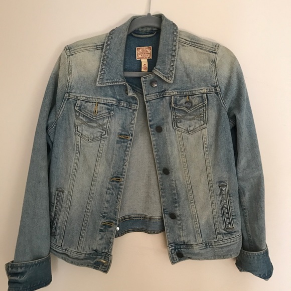 Abercrombie & Fitch Jackets & Blazers - A&F Jean Jacket🔥🔥