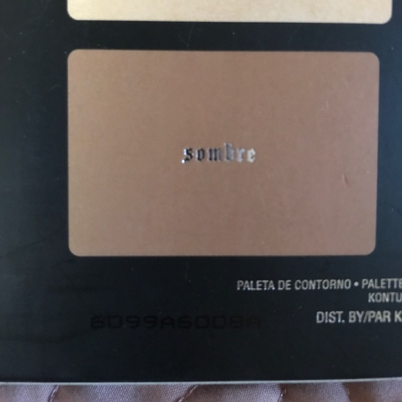 🌟Kat Von D shade n light contour palette - Picture 5 of 5