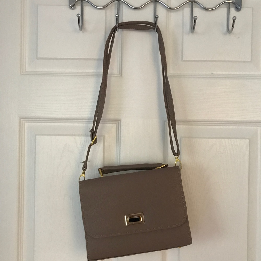 Structured bag! - Picture 2 of 3
