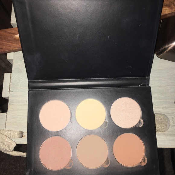 Anastasia Contour Kit - Picture 2 of 4