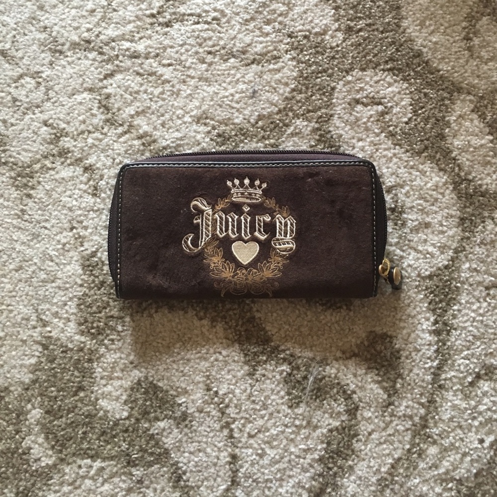 Brown suede Juicy wallet