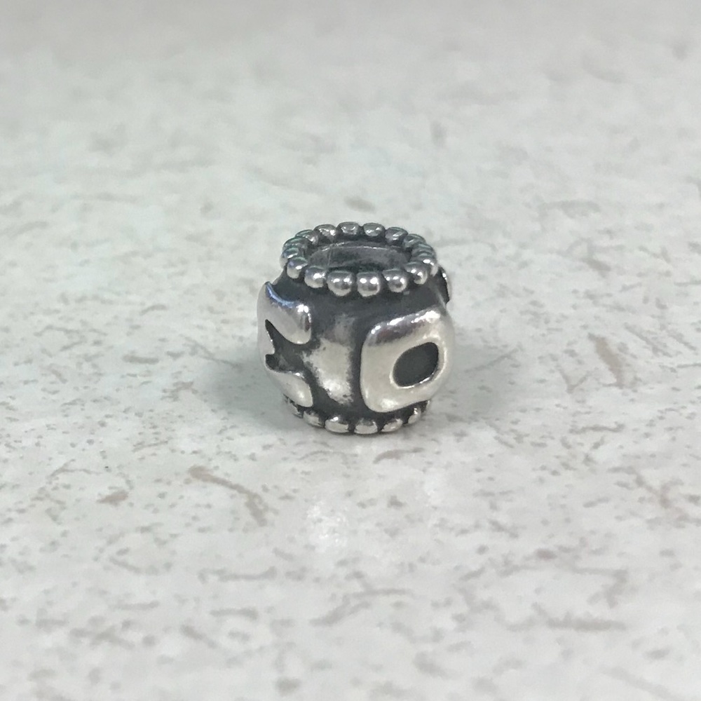 Pandora Mom charm