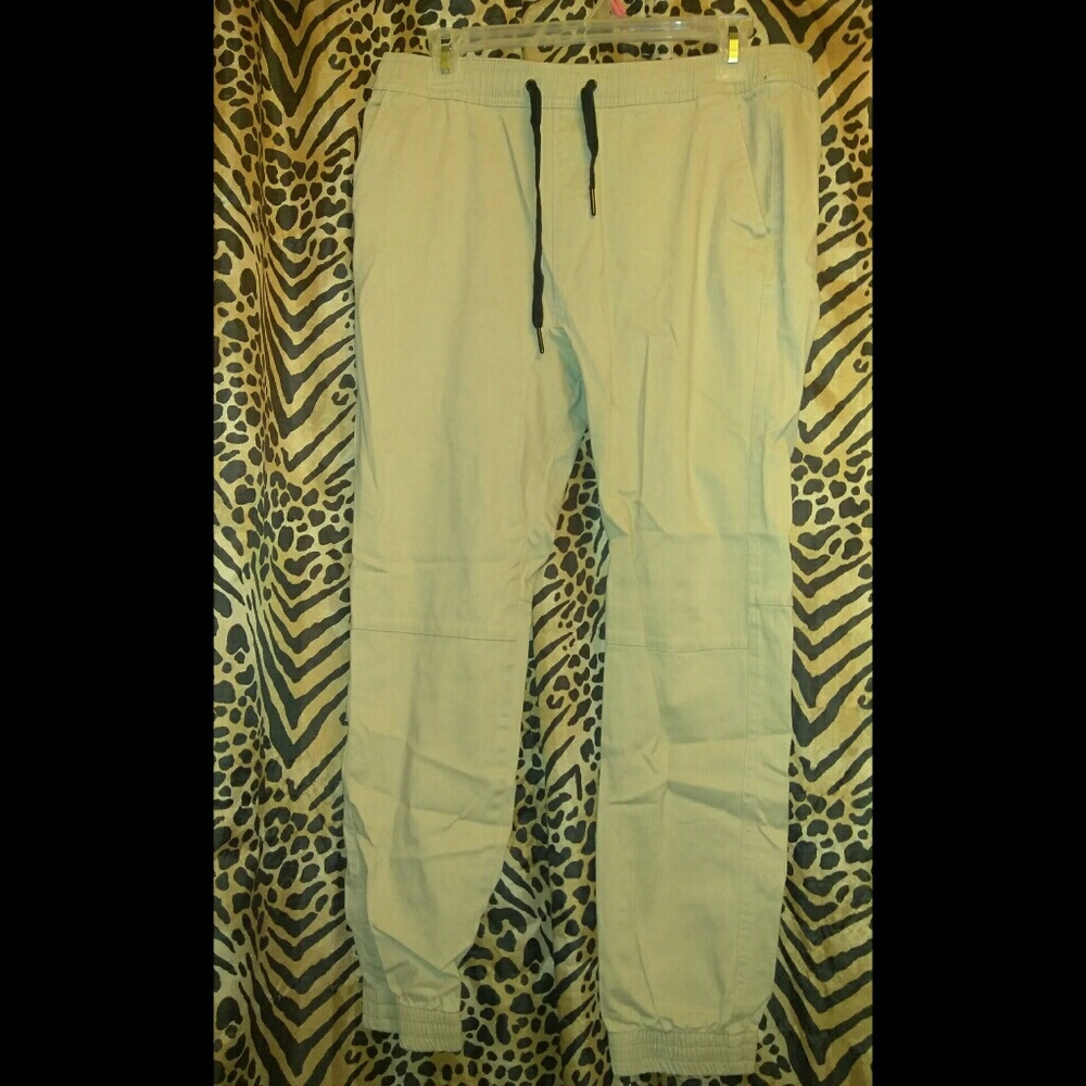 Guys Tan Joggers