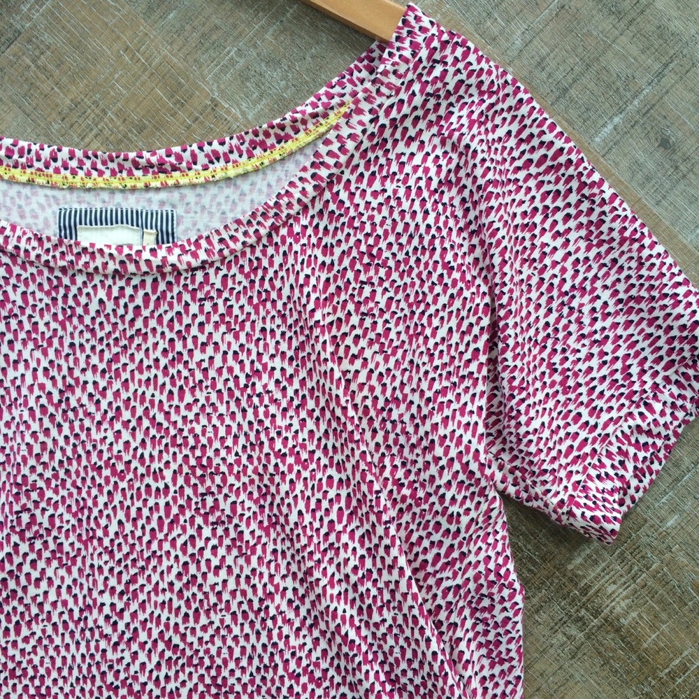 Lilka (Anthropologie) Wavy Tee