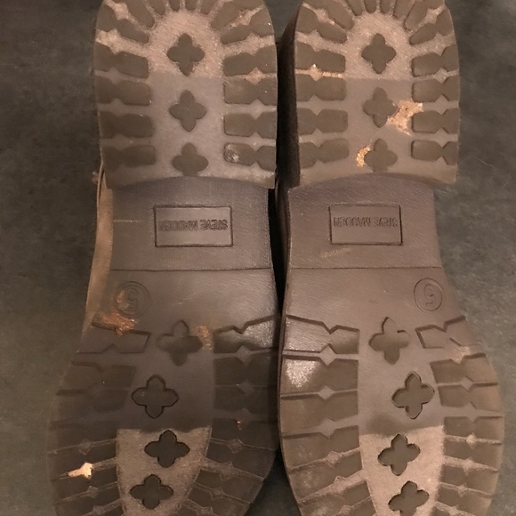 Steve Madden Brown/Tan Booties - Girls Size 5 SOLD - Picture 4 of 7