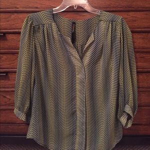 Bright Top! Size Medium