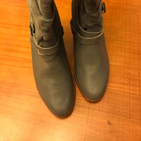 VINTAGE boots - Picture 7 of 8