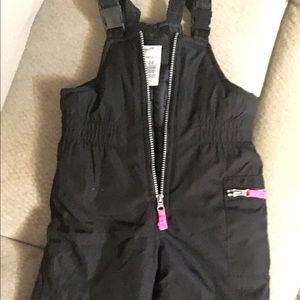 Carter's snow pants. Size 24 months.