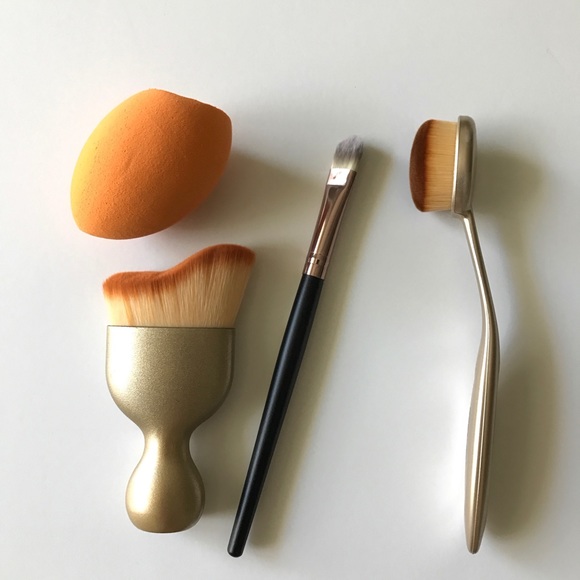 Other - LAST ONE 4 Piece Gold Make Up Brush Set