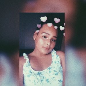 Meet your Posher, Noelia