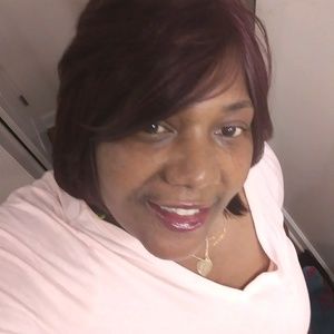 Meet your Posher, Ozie