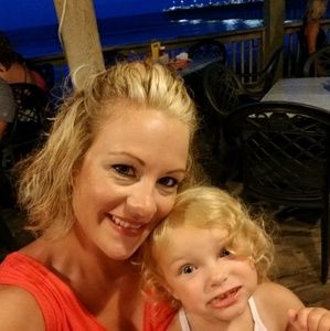 Meet your Posher, Stacey