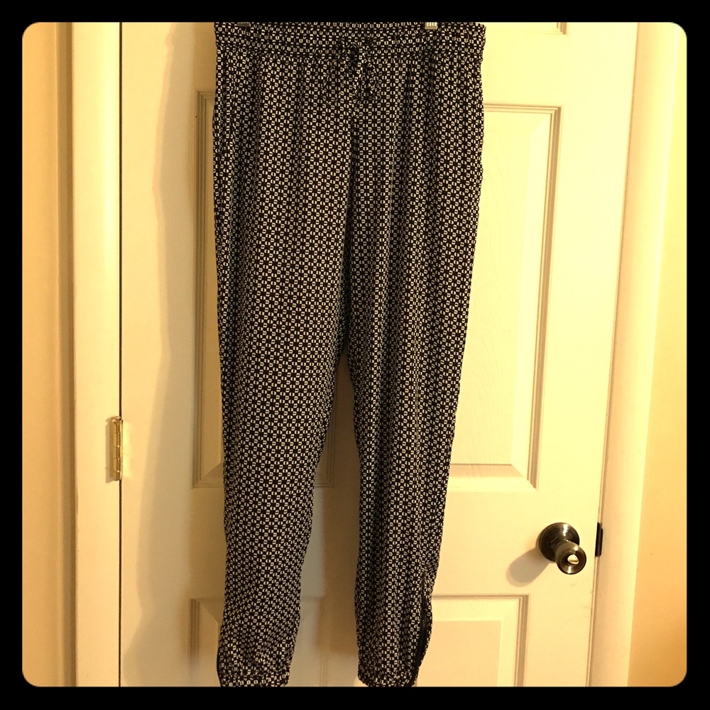 Black and white pants