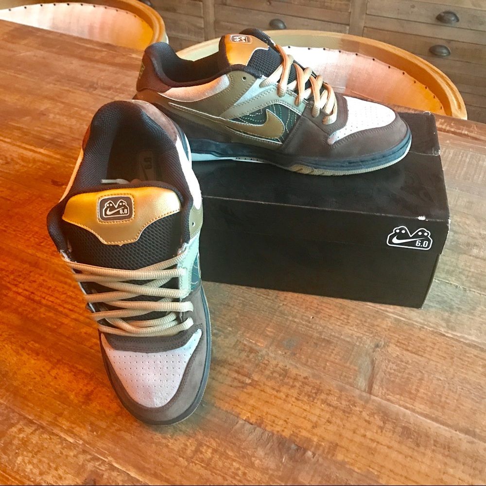 VINTAGE! Nike 6.0 Air Zoom Oncore athletic shoes