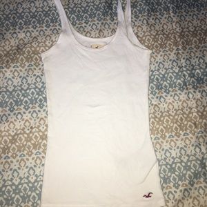White Hollister tank