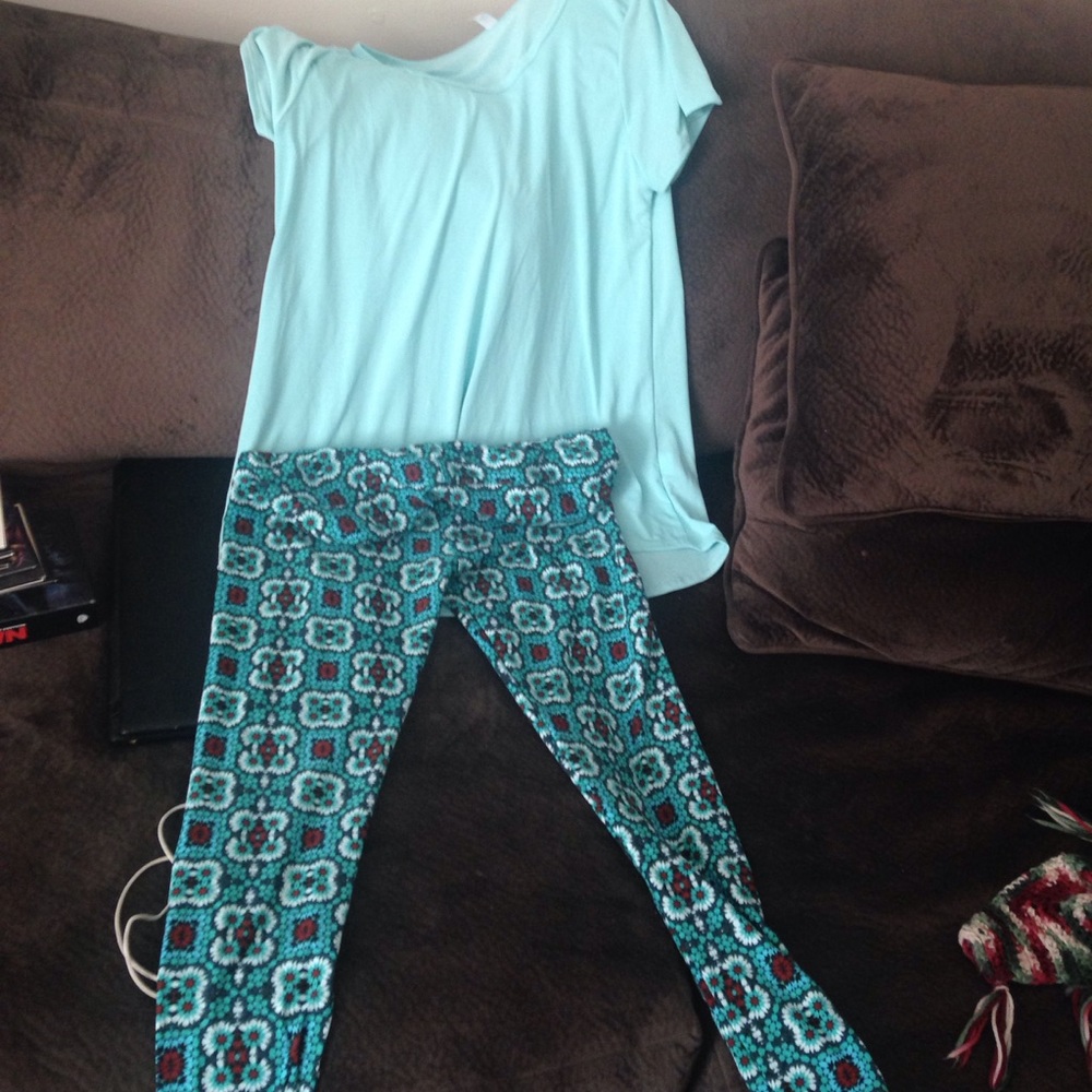 Lularoe classic t and tc leggings