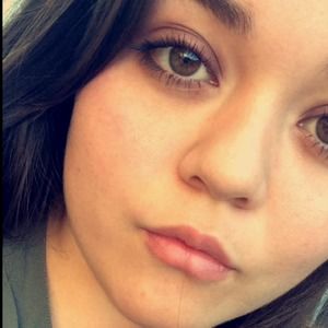 Meet your Posher, Araceli