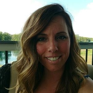 Meet your Posher, Hilary