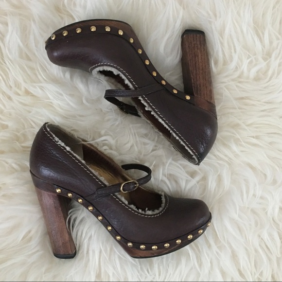 Authentic Dolce & Gabbana Shoes -Size 35 - Picture 4 of 4