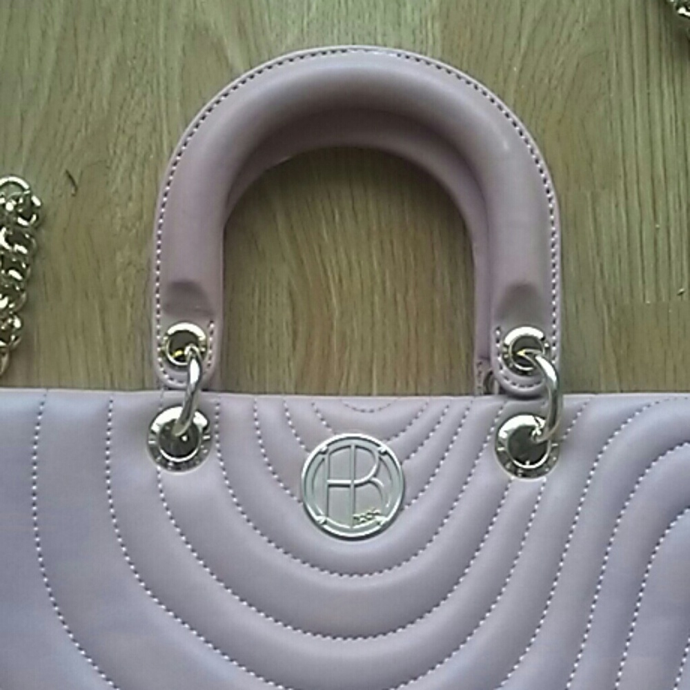 Bag - Picture 2 of 4